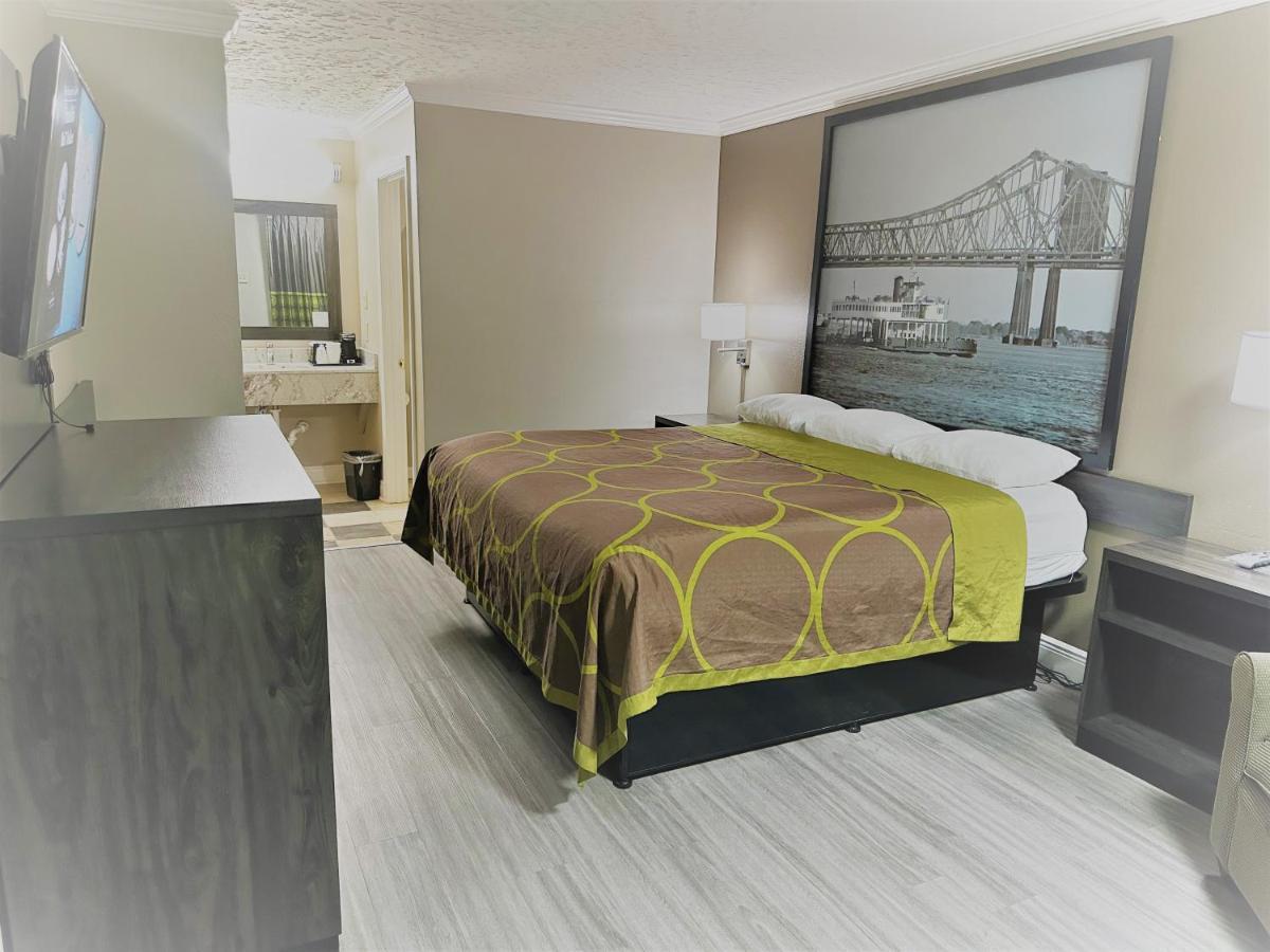 Super 8 By Wyndham Picayune Extérieur photo