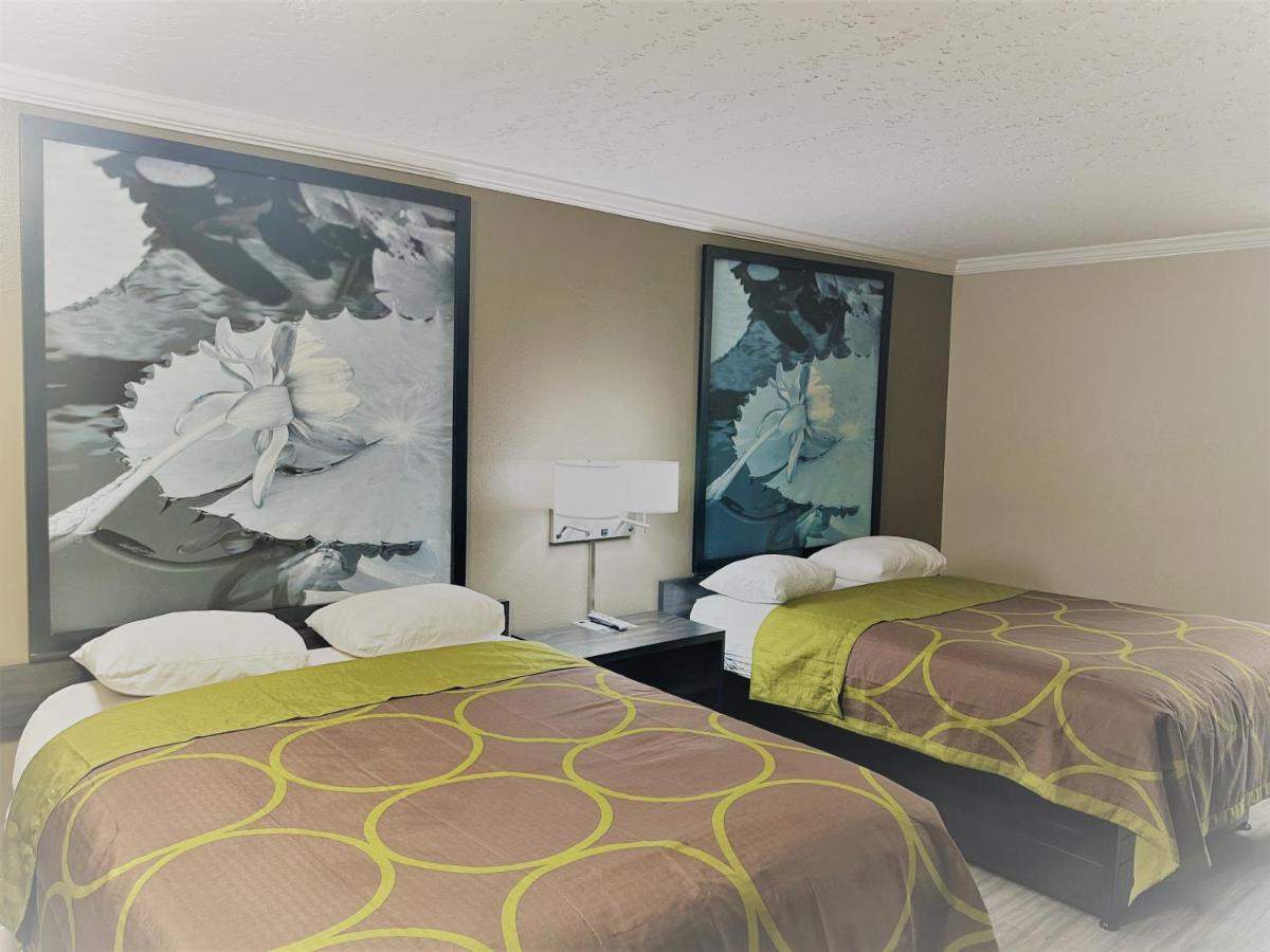 Super 8 By Wyndham Picayune Extérieur photo